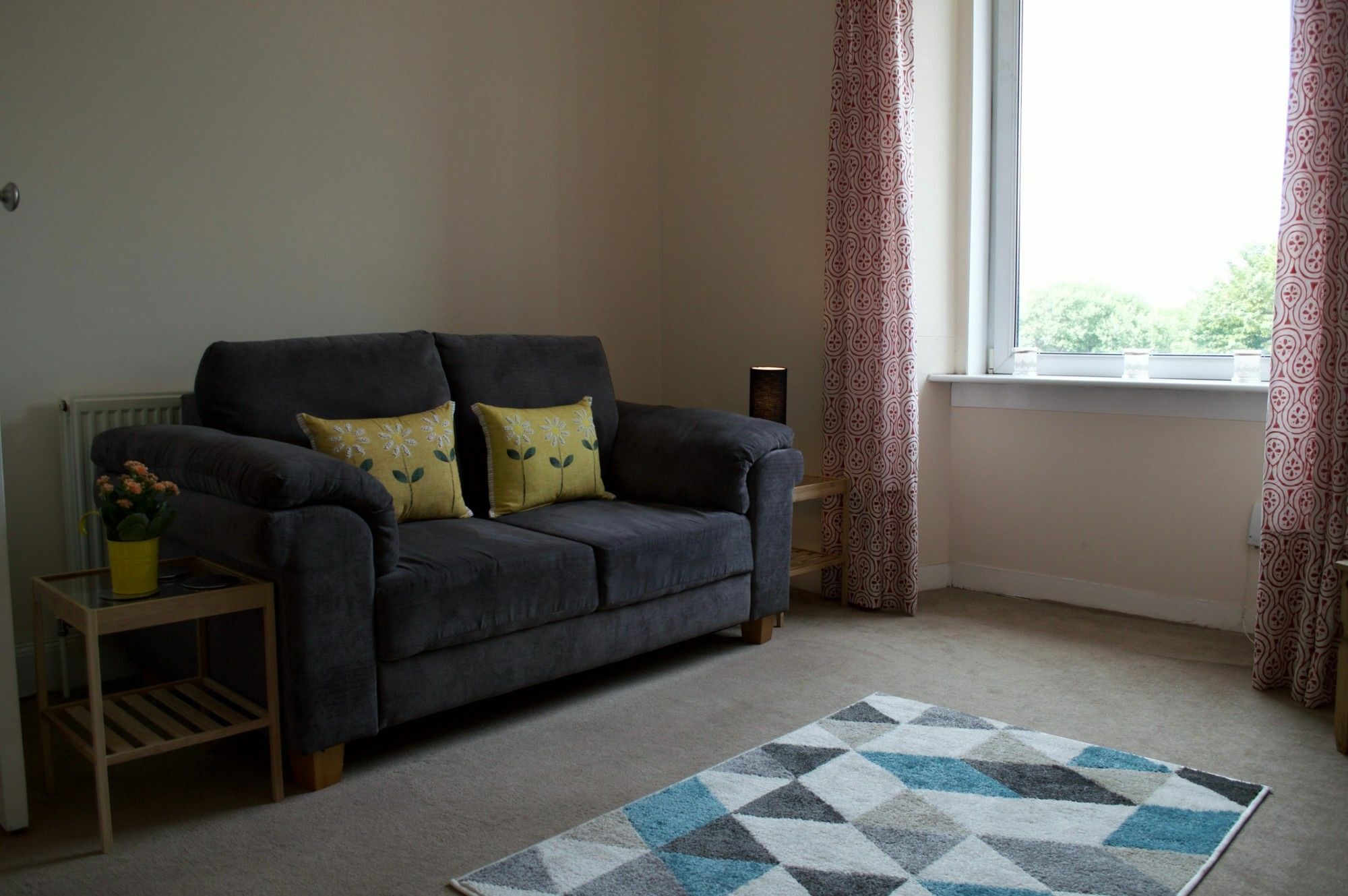 1 Bedroom Flat 15 Minutes From Centre Edinburgh